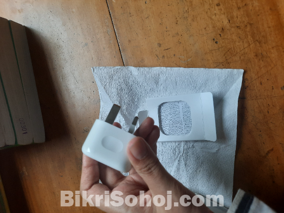 Apple usb-C 20W adapter